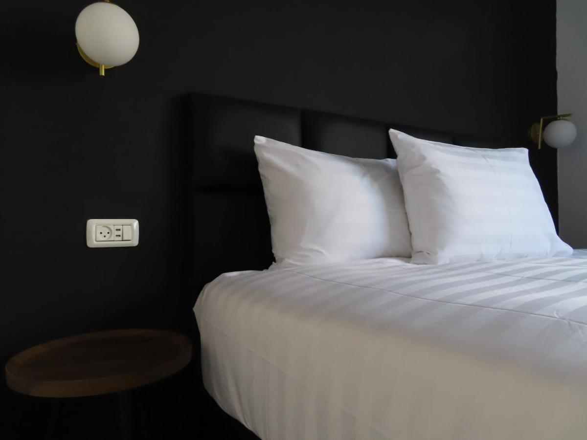 White Moon Inn Yerusalem Bagian luar foto